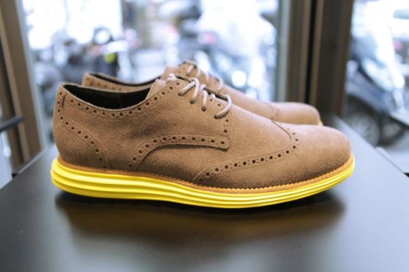 cole haan dress shoes with nike lunarlon bottoms